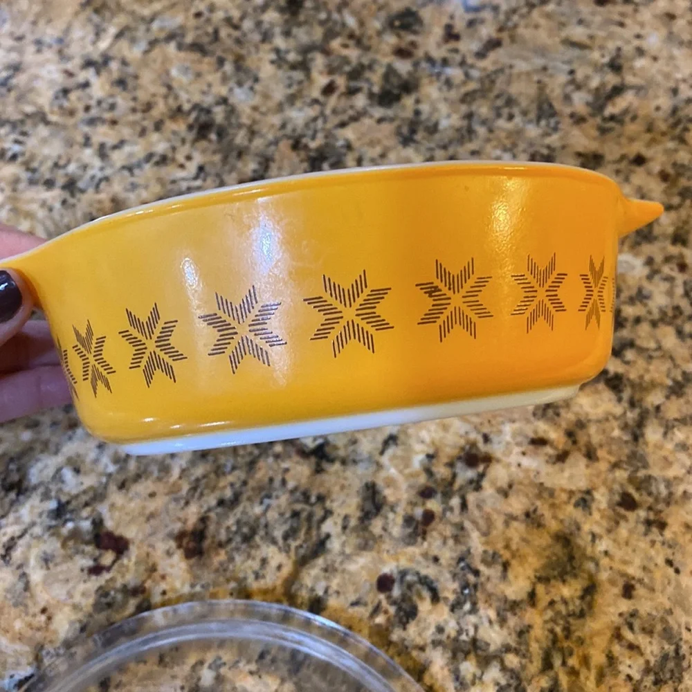 Vintage Pyrex orange town and country casserole dish